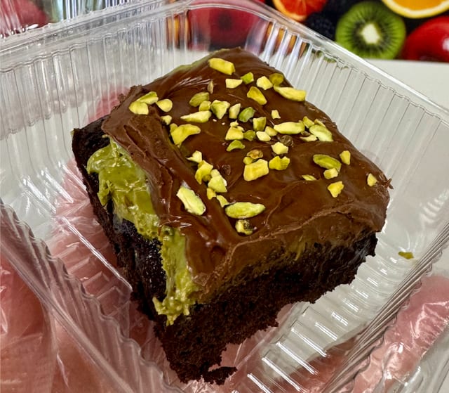 Dubai Chocolate Protein Brownie.